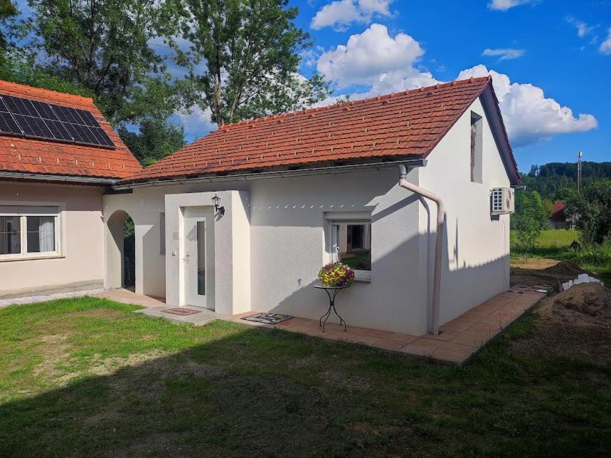 Вілла Haus Yuphin Hart bei Graz Екстер'єр фото
